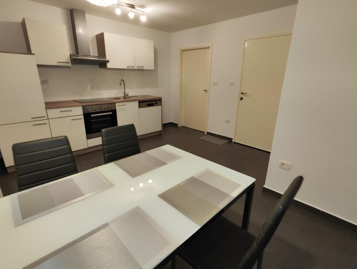 Goriska Apartments Айдовшчіна Екстер'єр фото