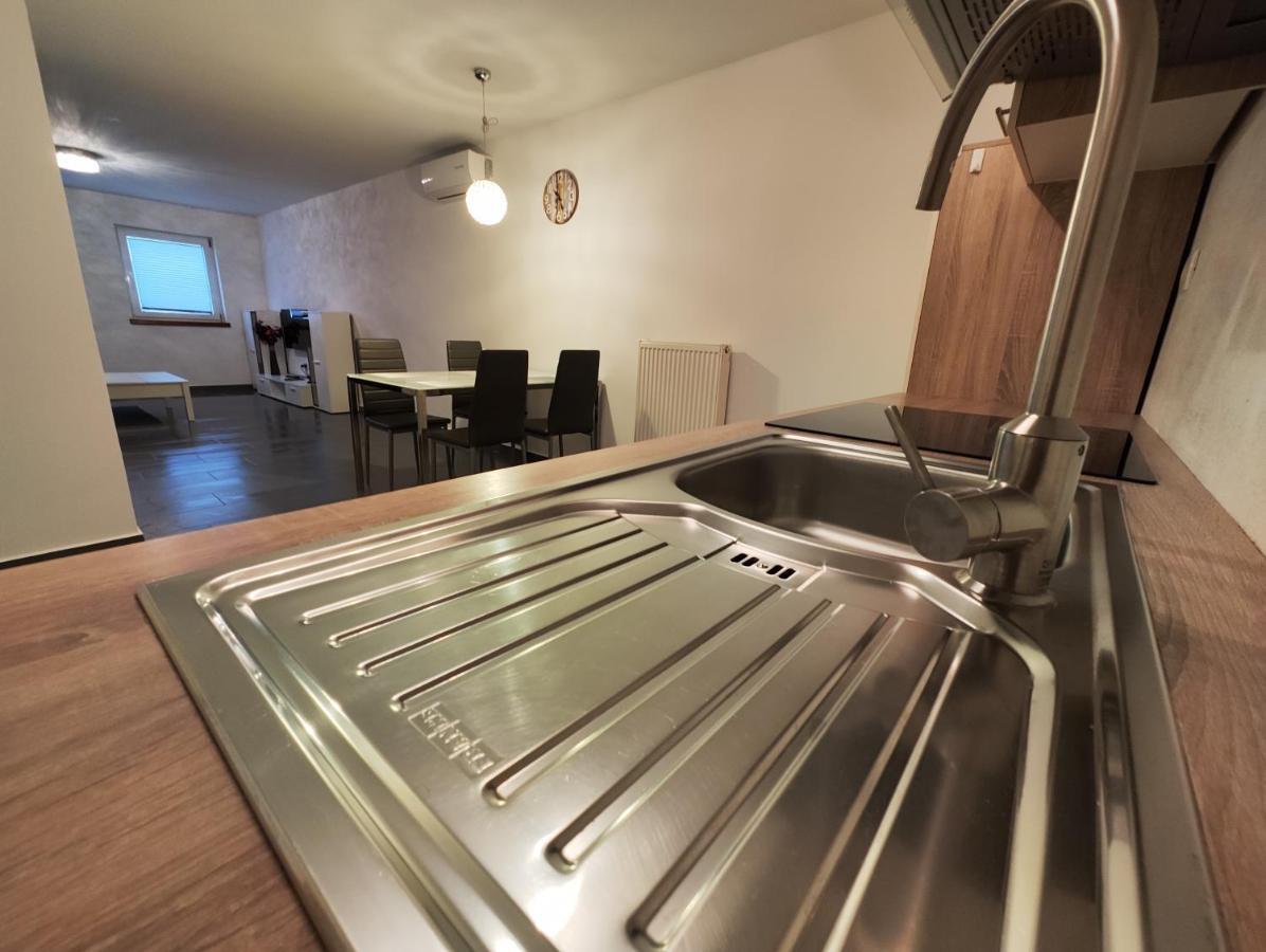 Goriska Apartments Айдовшчіна Екстер'єр фото